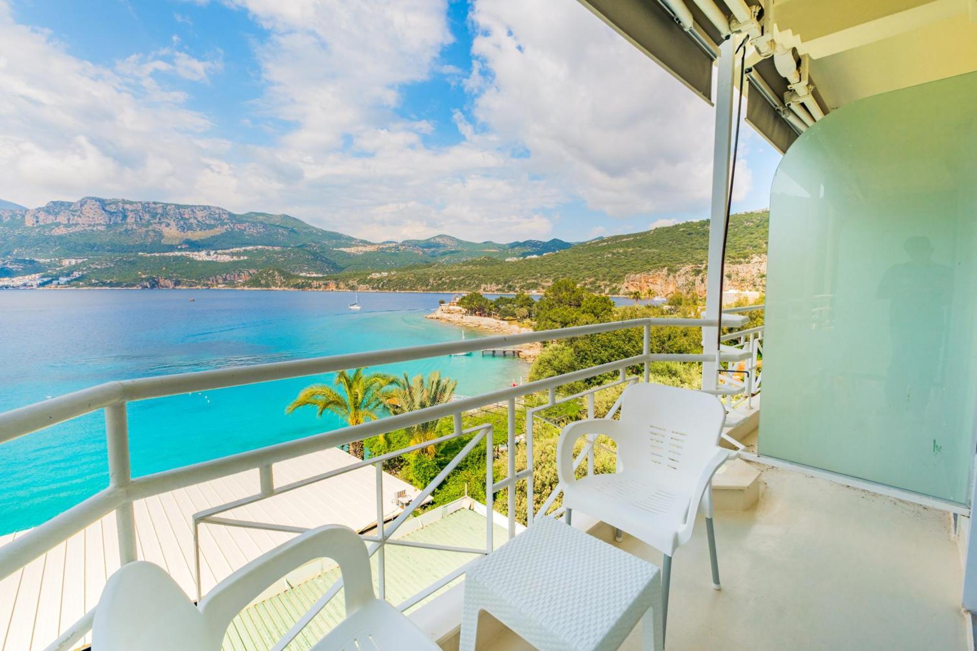 La Moda Beach Hotel Kas Exterior photo